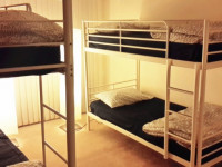 (URGENT!!! FEMALE FLATMATE WANTED) FULLY FURNISHED APARTMENT ^__^ JUST MOVE IN!! 
SHARE LARGE ROOM AVAILABLE IN PYRMONT..