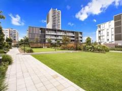 Luxury 2 bedrm apt in zetland