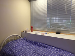 セントレオナルド駅近くの新しい部屋$ 270