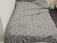 City/very clean/1girl availble