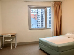 Second room in city available 
