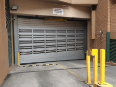 Car park。2-26 wattle cres