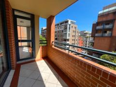 2 female master room Pyrmont