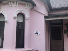 Own Room-big House (Kogarah) 