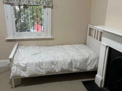 Large room close to City