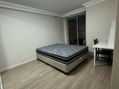 Second room in the city