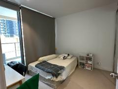 Second room in the city