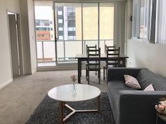 $240 男性シェアルーム