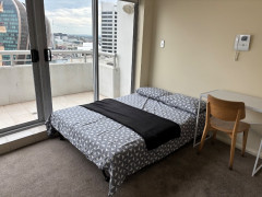 シティ中心部！リビングオウン　$340/pw(男性のみ)