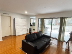 cityまで20分hurstville 家具日用品付き