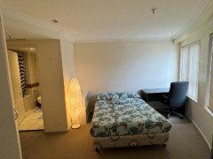 Ensuite Master Room $520 -CBD