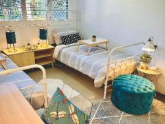 $220 share room