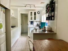 綺麗なオウンルームで＄180