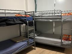 Cheap share room for males