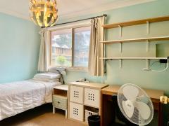 綺麗なオウンルーム$250 長期入居なら180ドル／週