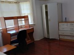 Willoughby 3BRハウス　１，２人部屋　即入居可