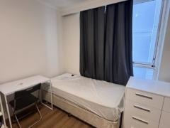 Townhall　$300　女性専用セカンドルームシェア