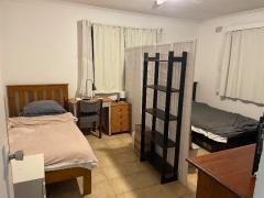 shared room for Male, Burwood