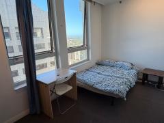 Town Hall 男性専用､シェアユニットのオウンルーム