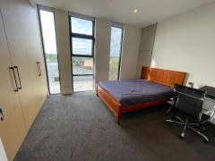 St Petersでマスタールーム空きます