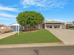 FEMALE | OWN ROOM | HERVEY BAY