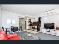 Clean 1 unit,perfect for all