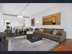 1bed apt with Low-maintenance