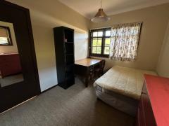 Artarmonの一軒家の明るいオウンルームです