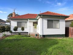 格安の個室、家具無料で提供可能!