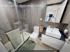 新築アパート（UKOパラマタ）マスタールーム・個室 入居者1