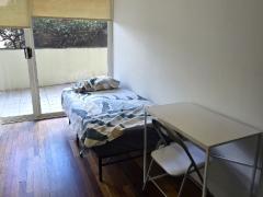 タウンホール徒歩3分 ＄330 女性専用　オウンルーム