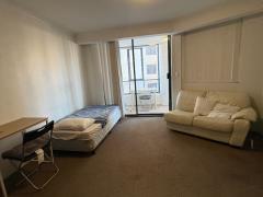 Central Sta. $390 女性専用　オウンルーム