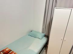 Small single room female