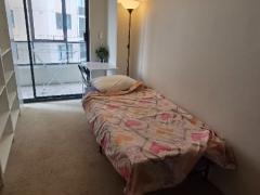 セントラル駅徒歩5分　女性専用　$320　オウンルーム