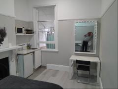 🏡 Private Room Available