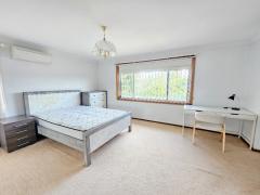 East Ryde｜MQ近く・広々主寝室・専用バスルーム
