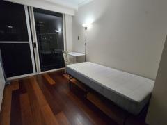 タウンホールまで徒歩3分　＄330　女性専用　オウンルーム
