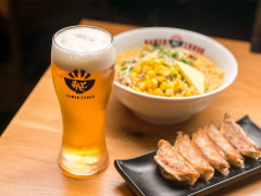 chatswood ホールスタッフ 急募！