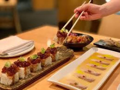 【鱒屋】寿司シェフ募集　日本での経験者優遇！