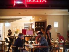 キッチンスタッフ急募　パートタイム/フルタイム　$33/h〜