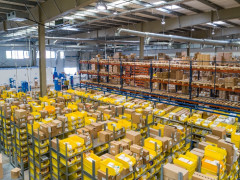 フォークリフト免許不要！Warehouse Staff募集