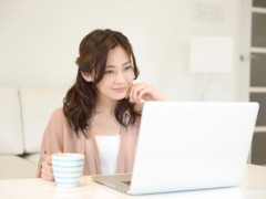 リモート作業！勤務時間自由！