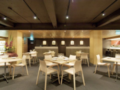 PR VISA スポンサー有　キッチン＆ホール募集中