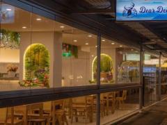 「Dear Deer Dumpling」ホールスタッフ募集中