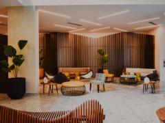 【急募】リゾートホテル | 受付・ゲスト対応スタッフ