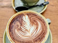 インナーウエストのローカルカフェでスタッフ募集👍