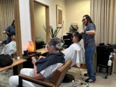 【Kings Cross】花屋にある美容院スタッフ募集