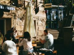 ローカルカフェ キッチンスタッフ(in the city)