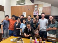 お寺で英語を使って世界中の人をおもてなし