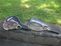 テニスラケット、TV Stick, ラジオ　売ります。